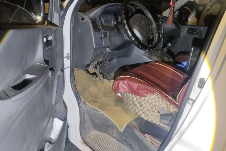 Used Jinbei Express 2017 2.0L Classic Version V19 Driver Seat