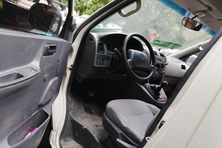 Used Jinbei Express 2017 2.0L Classic Version V19 Driver Seat