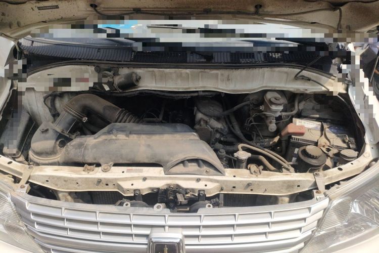 Used Jinbei Express 2017 2.0L Standard Version V19 Engine Bay