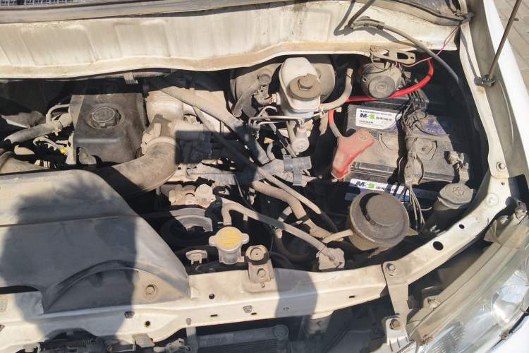 Used Jinbei Express 2017 2.0L Classic Version V19 Engine Bay Left