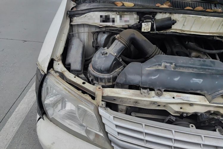 Used Jinbei Express 2017 2.0L Classic Version V19 Engine Bay Right