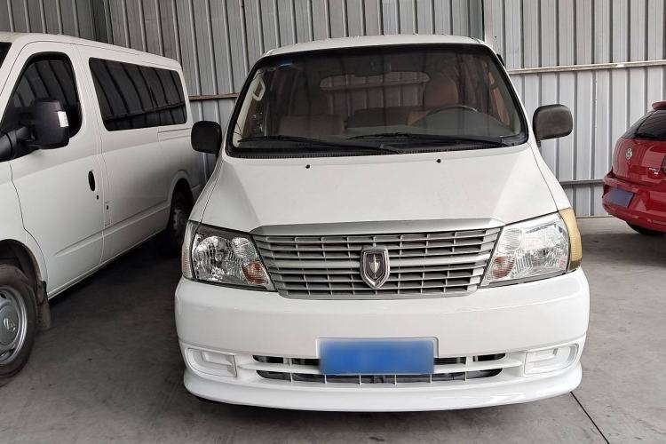 Used Jinbei Express 2017 2.0L Standard Version V19 Exterior 2