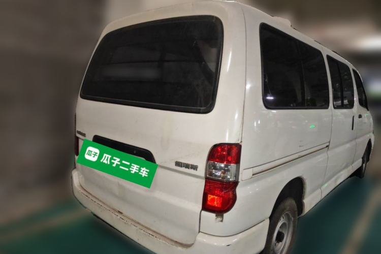 Used Jinbei Express 2017 2.0L Standard Version V19 Exterior 5