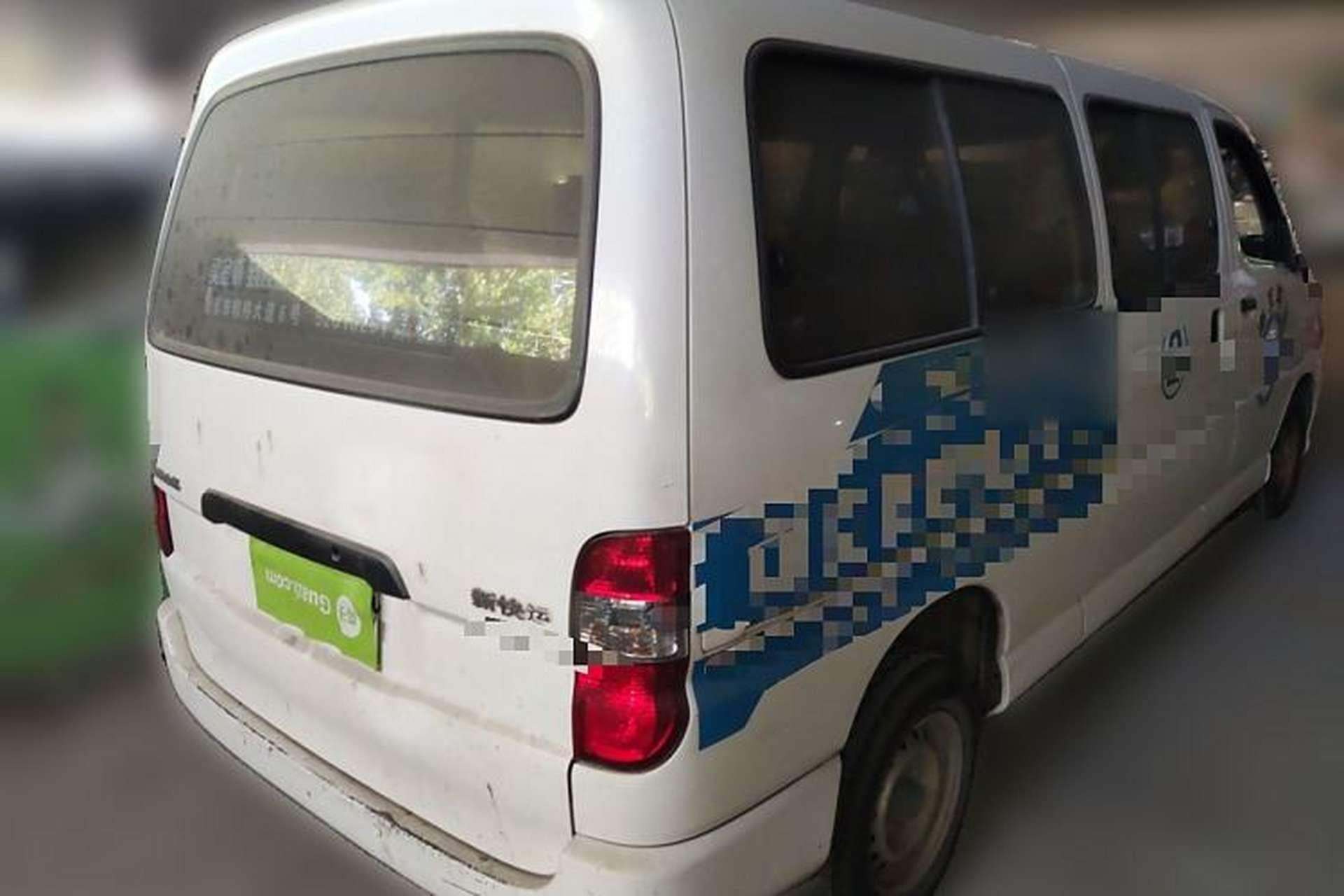 Used Jinbei Express 2017 2.0L Standard Version V19 Exterior 5