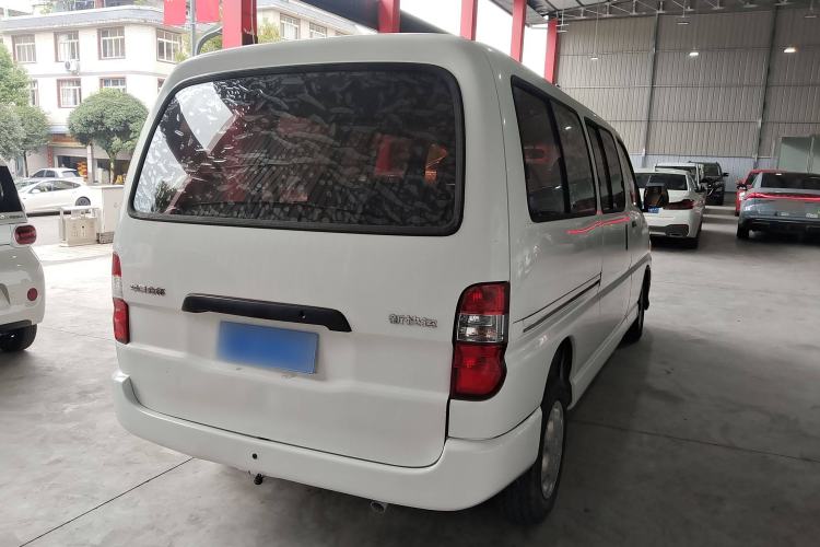Used Jinbei Express 2017 2.0L Standard Version V19 Exterior 6