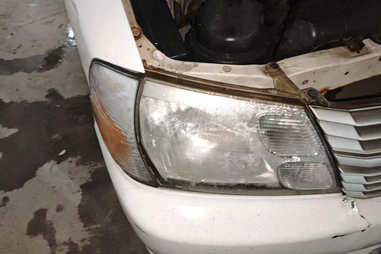 Used Jinbei Express 2017 2.0L Standard Version V19 Exterior 6