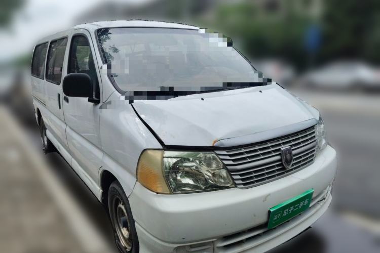 Used Jinbei Express 2017 2.0L Standard Version V19 Front Right 45 Deg
