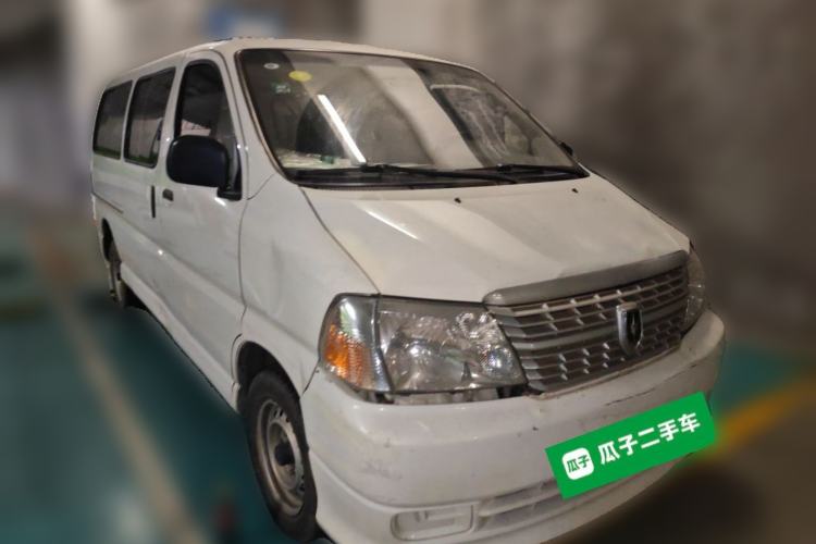 Used Jinbei Express 2017 2.0L Standard Version V19 Front Right 45 Deg