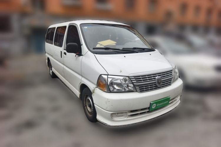 Used Jinbei Express 2017 2.0L Standard Version V19 Front Right 45 Deg