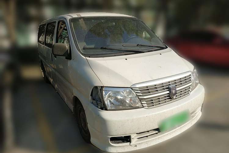 Used Jinbei Express 2017 2.0L Standard Version V19 Front Right 45 Deg