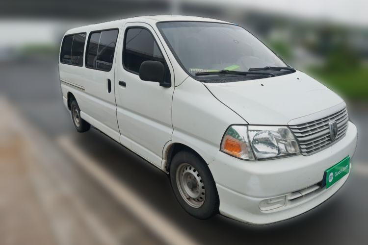Used Jinbei Express 2017 2.0L Standard Version V19 Front Right 45 Deg