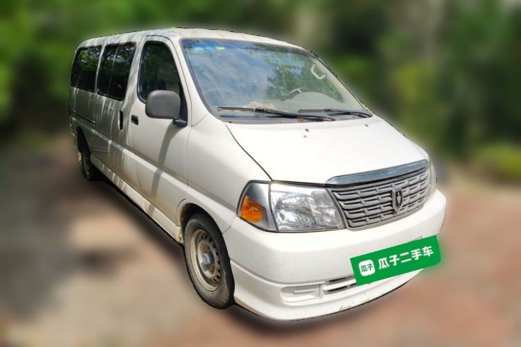 Used Jinbei Express 2017 2.0L Standard Version V19 Front Right 45 Deg