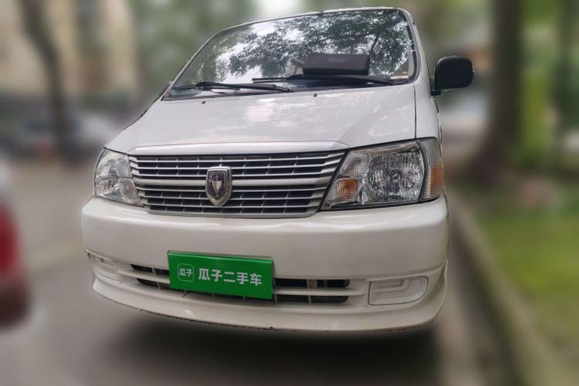 Used Jinbei Express 2017 2.0L Standard Version V19 Front