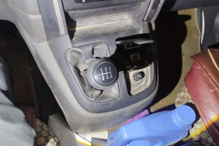 Used Jinbei Express 2017 2.0L Classic Version V19 Gear Lever