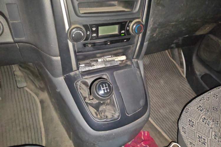 Used Jinbei Express 2017 2.0L Standard Version V19 Gear Lever