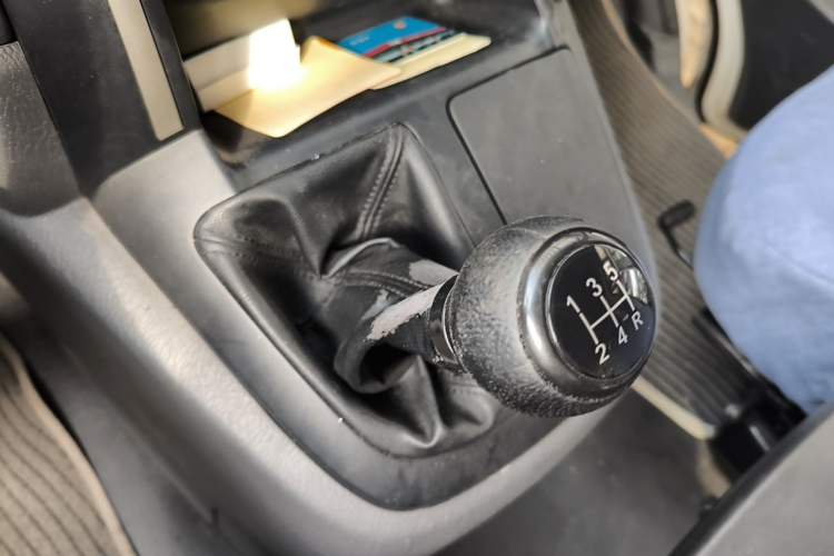 Used Jinbei Express 2017 2.0L Comfort Version V19 Gear Lever