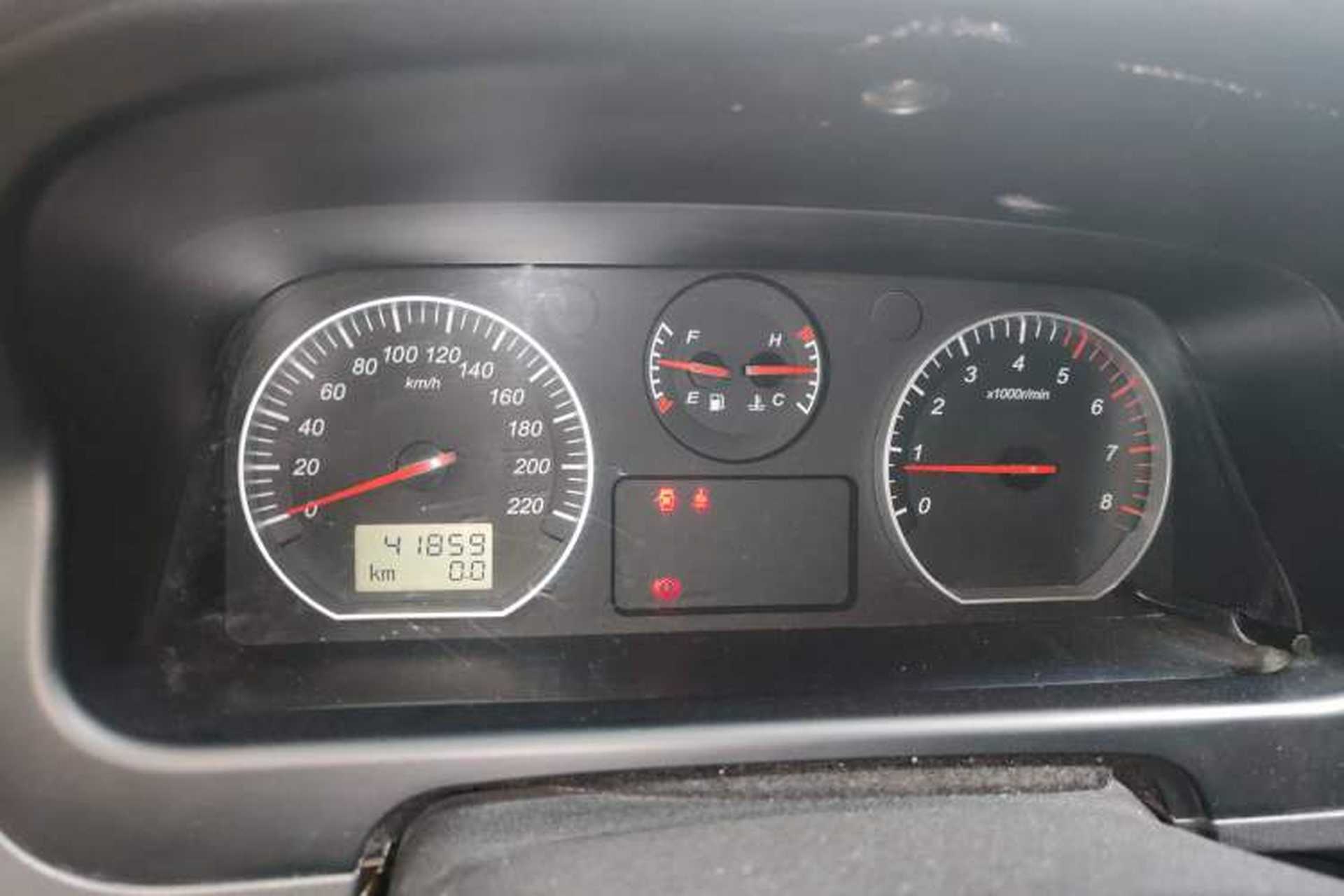 Used Jinbei Express 2017 2.0L Standard Version V19 Instrument Cluster