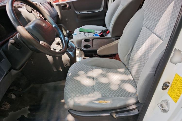 Used Jinbei Express 2017 2.0L Standard Version V19 Left Front Seat