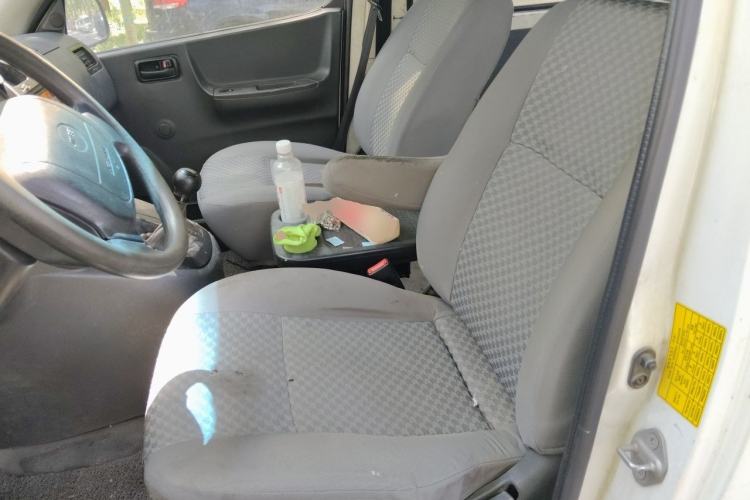 Used Jinbei Express 2017 2.0L Comfort Version V19 Left Front Seat