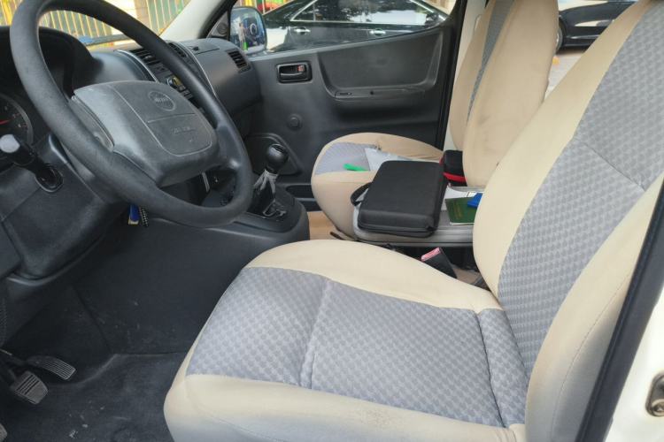Used Jinbei Express 2017 2.0L Comfort Version V19 Left Front Seat