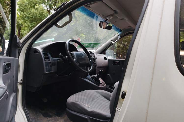 Used Jinbei Express 2017 2.0L Classic Version V19 Left Front Seat