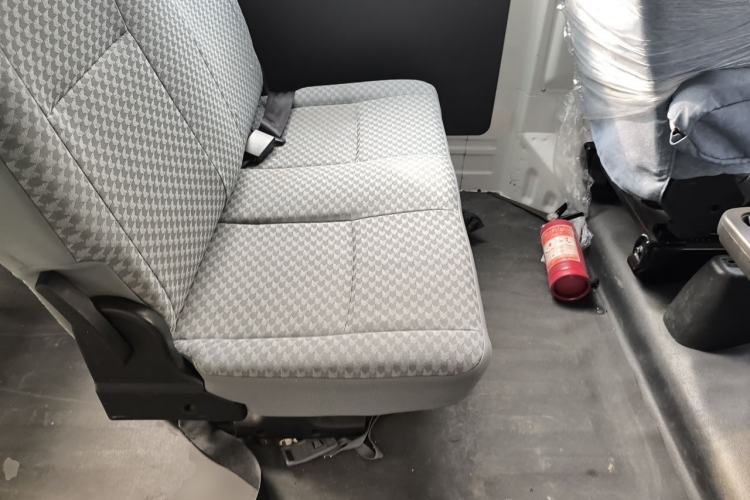 Used Jinbei Express 2017 2.0L Comfort Version V19 Left Rear Seat