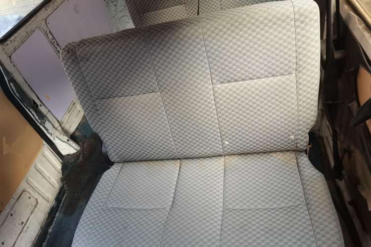 Used Jinbei Express 2017 2.0L Standard Version V19 Left Rear Seat