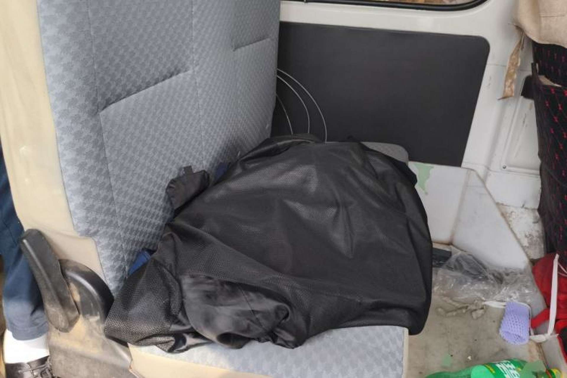 Used Jinbei Express 2017 2.0L Standard Version V19 Left Rear Seat