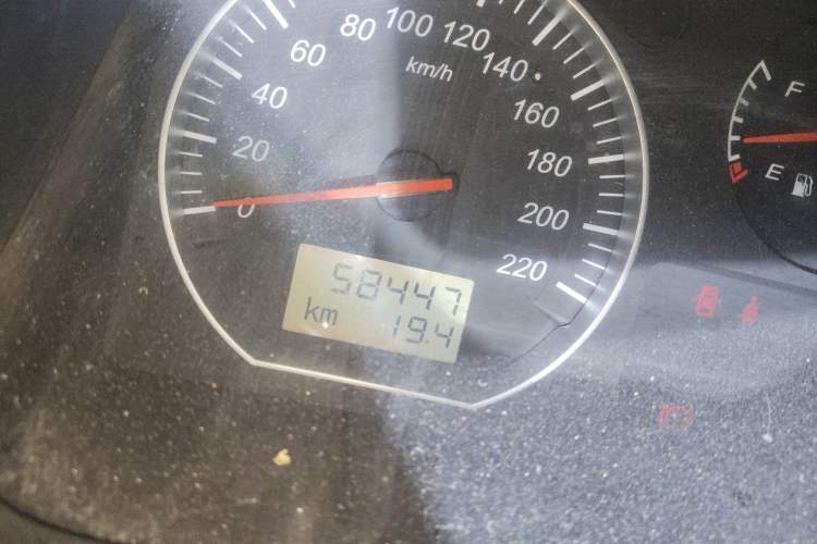 Used Jinbei Express 2017 2.0L Classic Version V19 Odometer Close Up