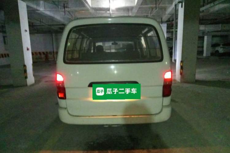 Used Jinbei Express 2017 2.0L Standard Version V19 Rear