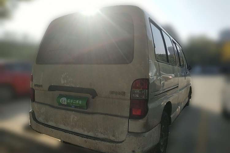 Used Jinbei Express 2017 2.0L Standard Version V19 Rear Right 45 Deg