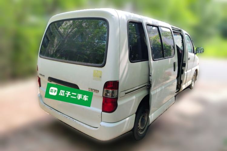 Used Jinbei Express 2017 2.0L Standard Version V19 Rear Right 45 Deg