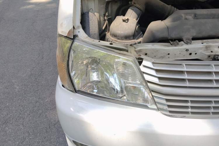 Used Jinbei Express 2017 2.0L Comfort Version V19 Right Front Headlight