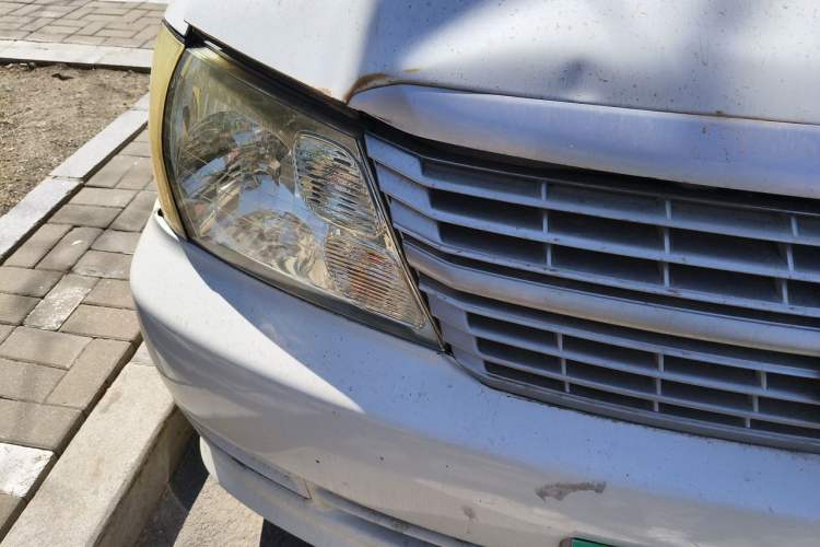 Used Jinbei Express 2017 2.0L Standard Version V19 Right Front Headlight