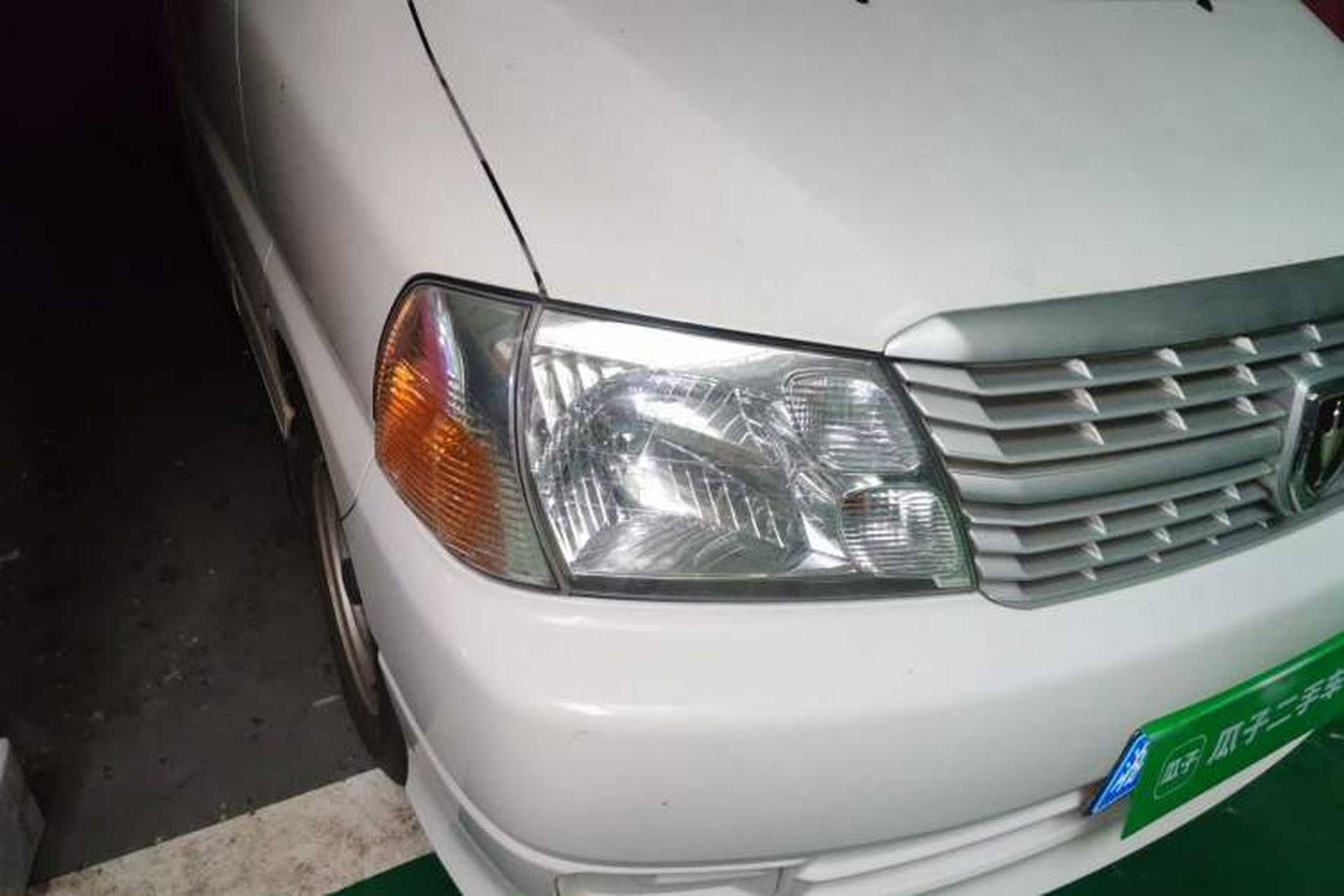 Used Jinbei Express 2017 2.0L Comfort Version V19 Right Front Headlight