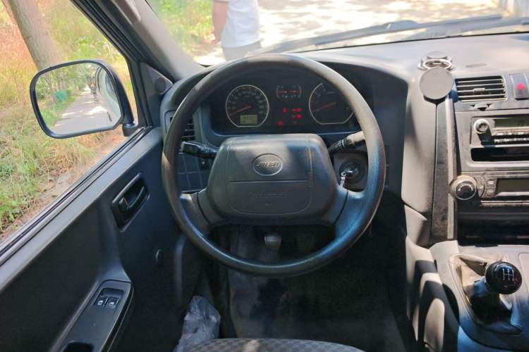 Used Jinbei Express 2017 2.0L Standard Version V19 Steering Wheel