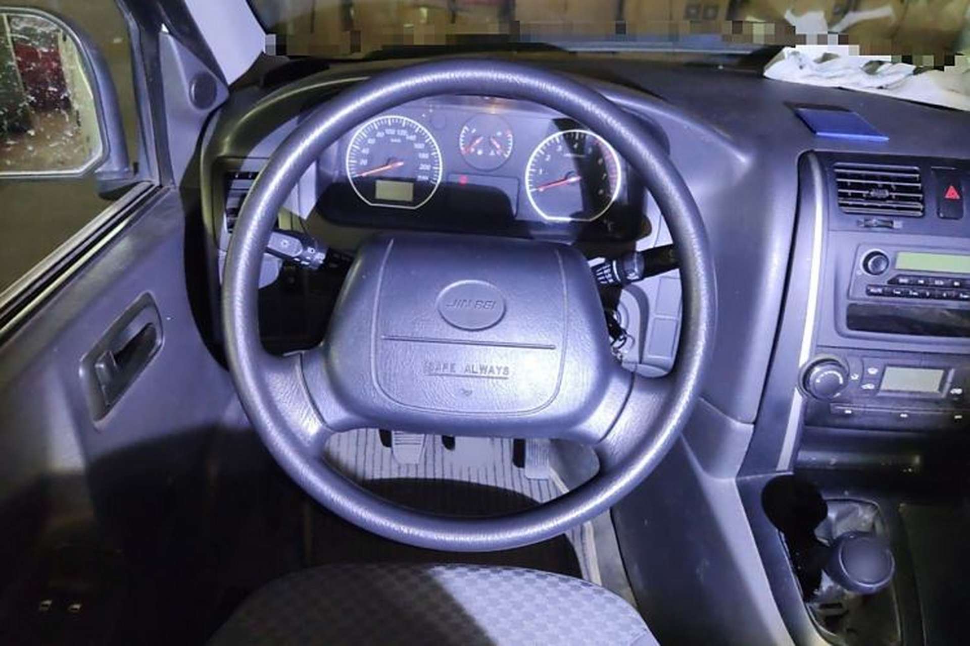 Used Jinbei Express 2017 2.0L Standard Version V19 Steering Wheel