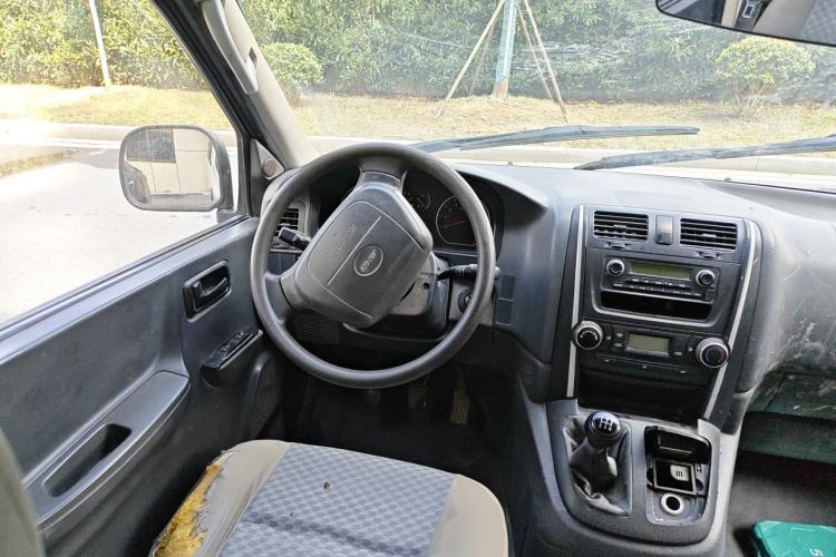 Used Jinbei Express 2017 2.0L Standard Version V19 Steering Wheel