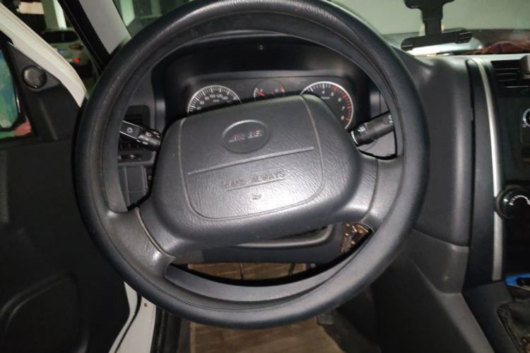 Used Jinbei Express 2017 2.0L Comfort Version V19 Steering Wheel