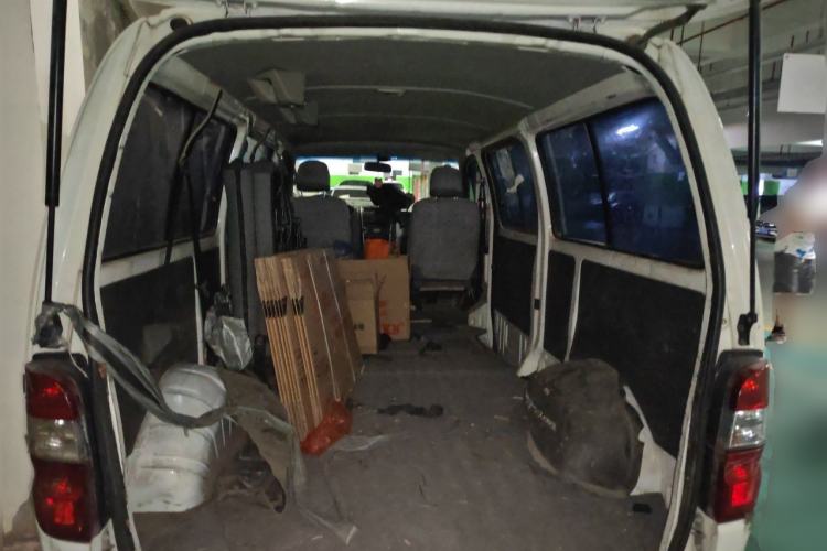 Used Jinbei Express 2017 2.0L Standard Version V19 Trunk