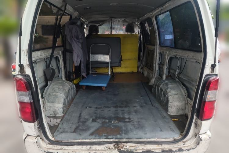 Used Jinbei Express 2017 2.0L Comfort Version V19 Trunk