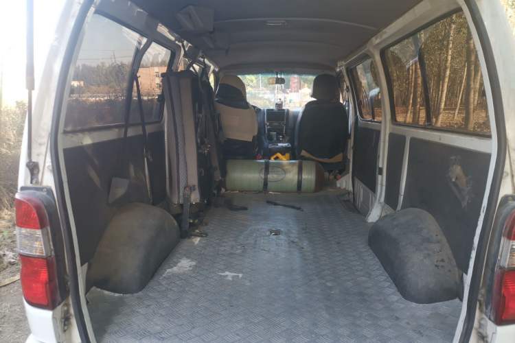 Used Jinbei Express 2017 2.0L Standard Version V19 Trunk