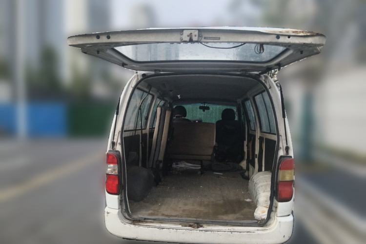 Used Jinbei Express 2017 2.0L Standard Version V19 Trunk