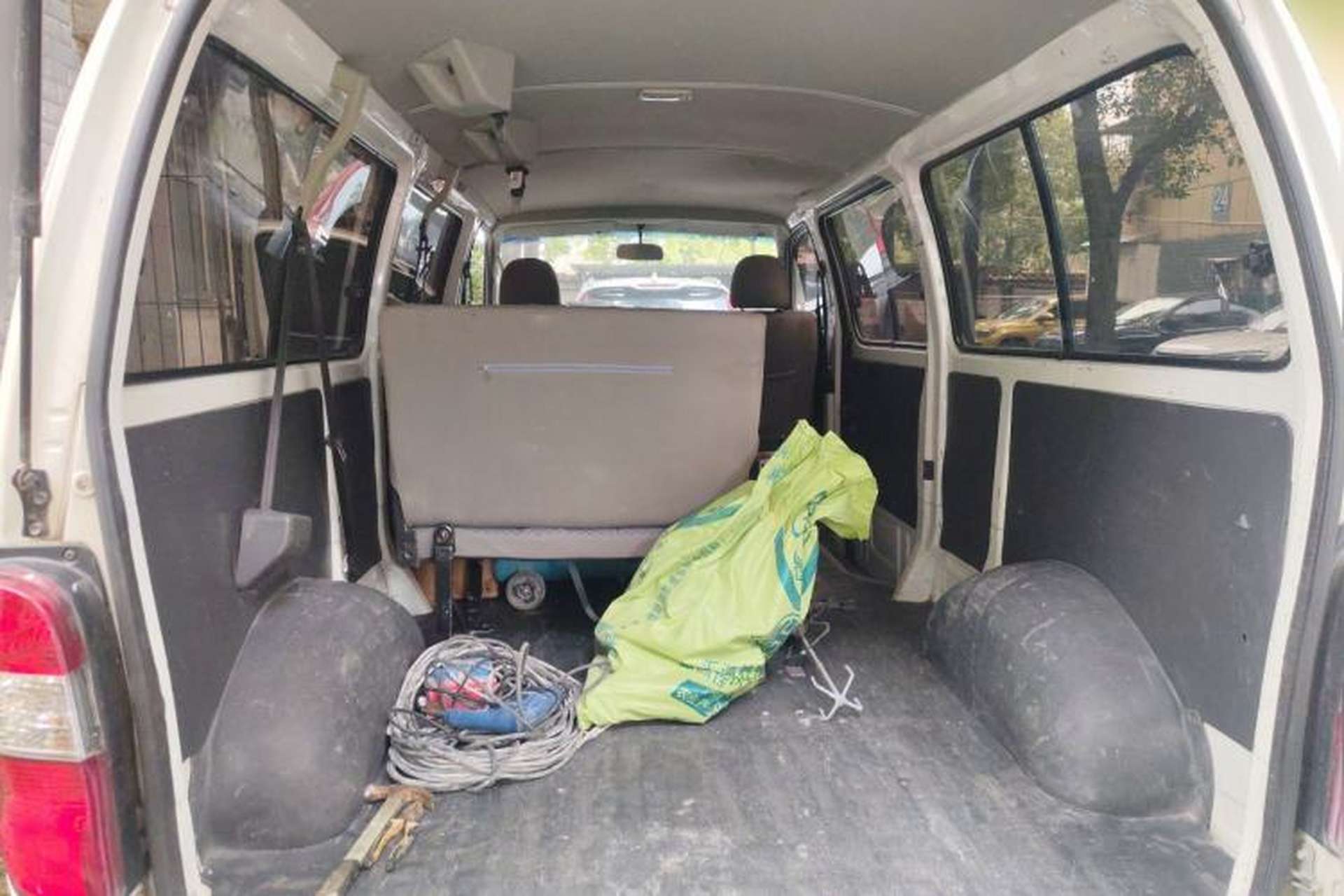 Used Jinbei Express 2017 2.0L Standard Version V19 Trunk
