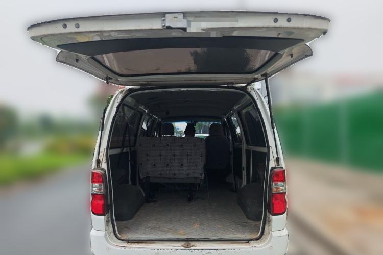 Used Jinbei Express 2017 2.0L Standard Version V19 Trunk