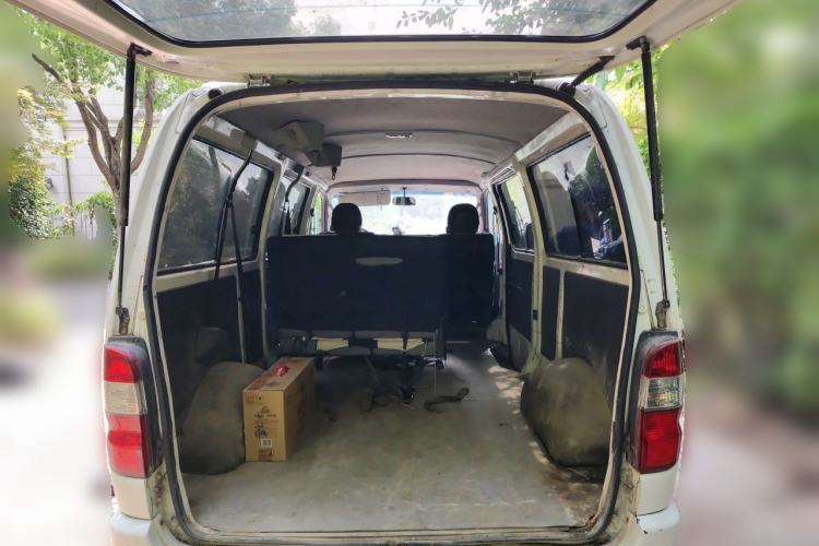 Used Jinbei Express 2017 2.0L Standard Version V19 Trunk