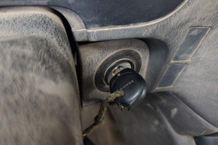 Used Jinbei Express 2017 2.0L Standard Version V19 Vehicle Key