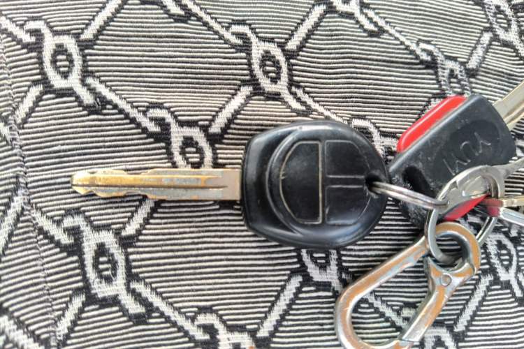 Used Jinbei Express 2017 2.0L Standard Version V19 Vehicle Key