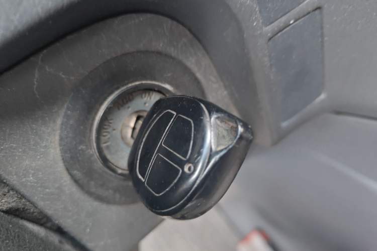 Used Jinbei Express 2017 2.0L Standard Version V19 Vehicle Key