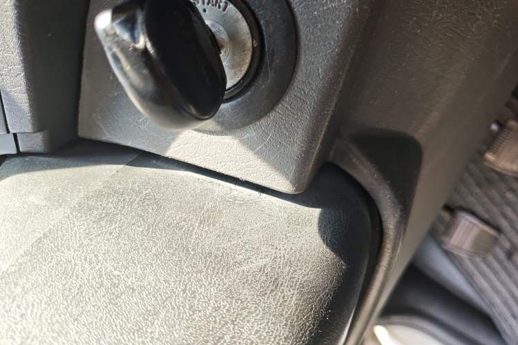 Used Jinbei Express 2017 2.0L Standard Version V19 Vehicle Key